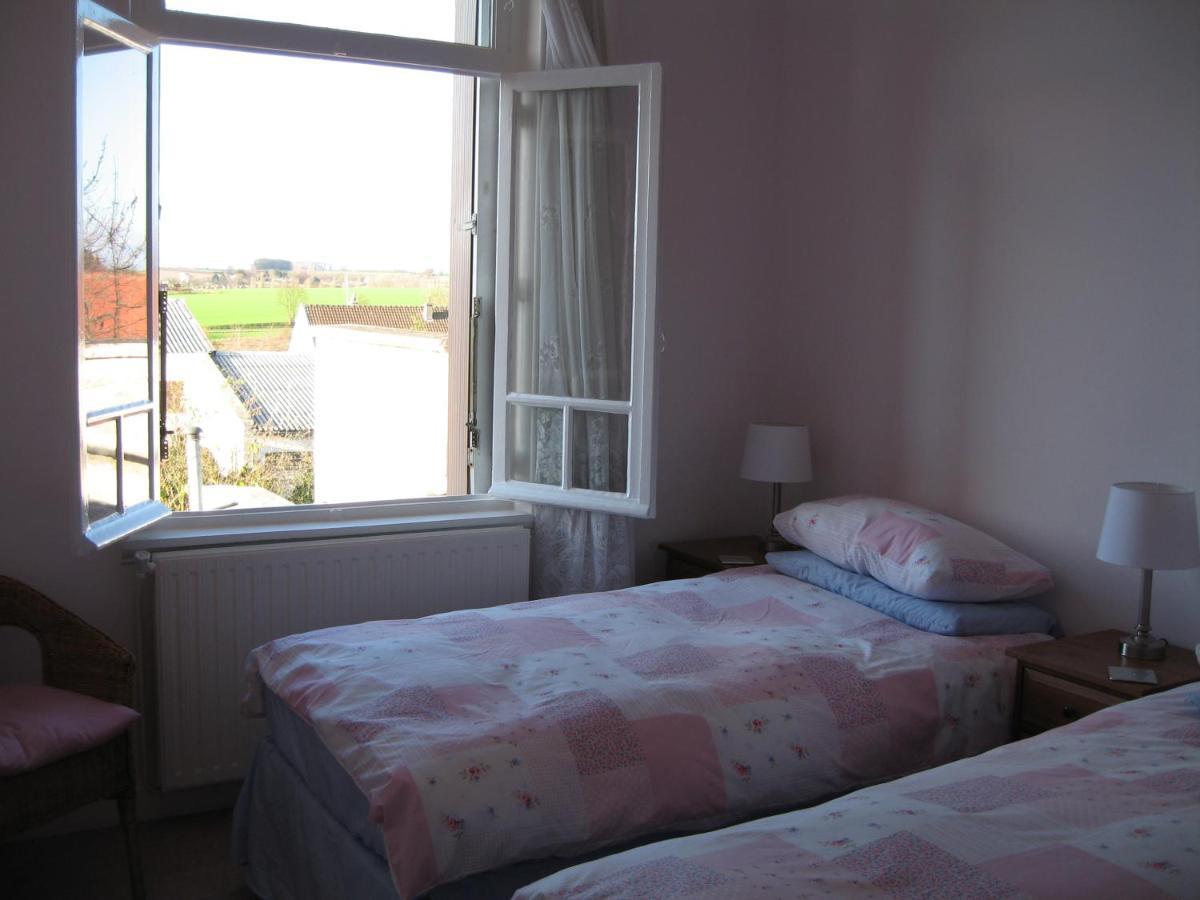 Spacious Quentoinise Town House Saint-Quentin  Exterior foto